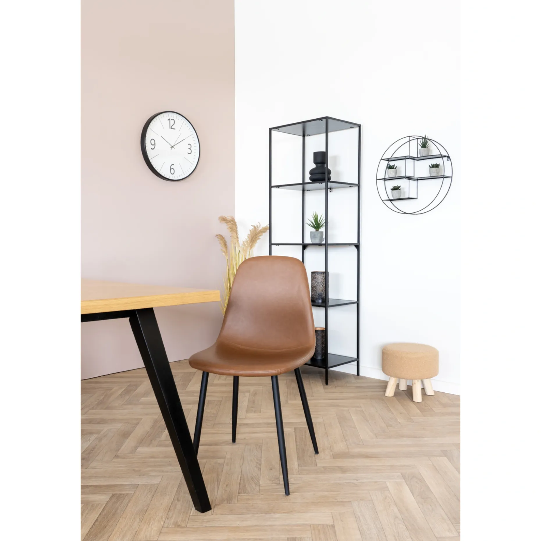 BOLIGINTERIØR FREJA SPISESTOL BRUN/SORT 88 X 47 X 55 CM