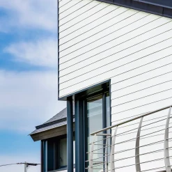 JAMES HARDIE GLAT HARDIEPLANK 8 X 180 X 3600 MM HVID