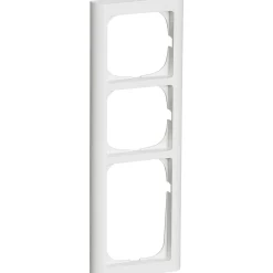 LK FUGA SOFTLINE 63 RAMME HVID 3 1/2 MODUL