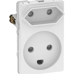 LK FUGA STIKKONTAKT HVID 1 1/2 MODUL