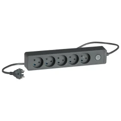 LK STIKDÅSE 5 UDTAG U/JORD M/AFBRYDER KOKSGRÅ 1,5 M KABEL