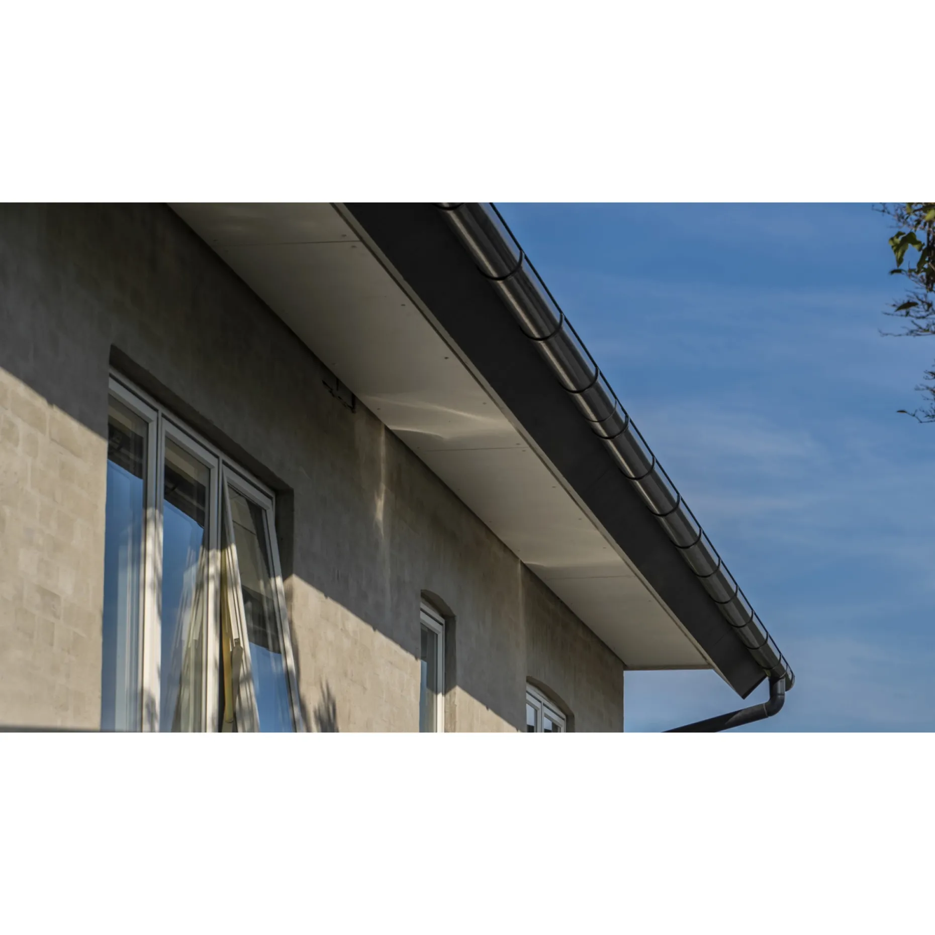 PLASTMO PLAST NR. 11 TAGRENDE SORT 6 M