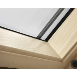 VELUX INTEGRA ELEKTRISK VIPPEVINDUE KLARLAKERET TRÆ 78 X 140 CM GGL MK08 206821